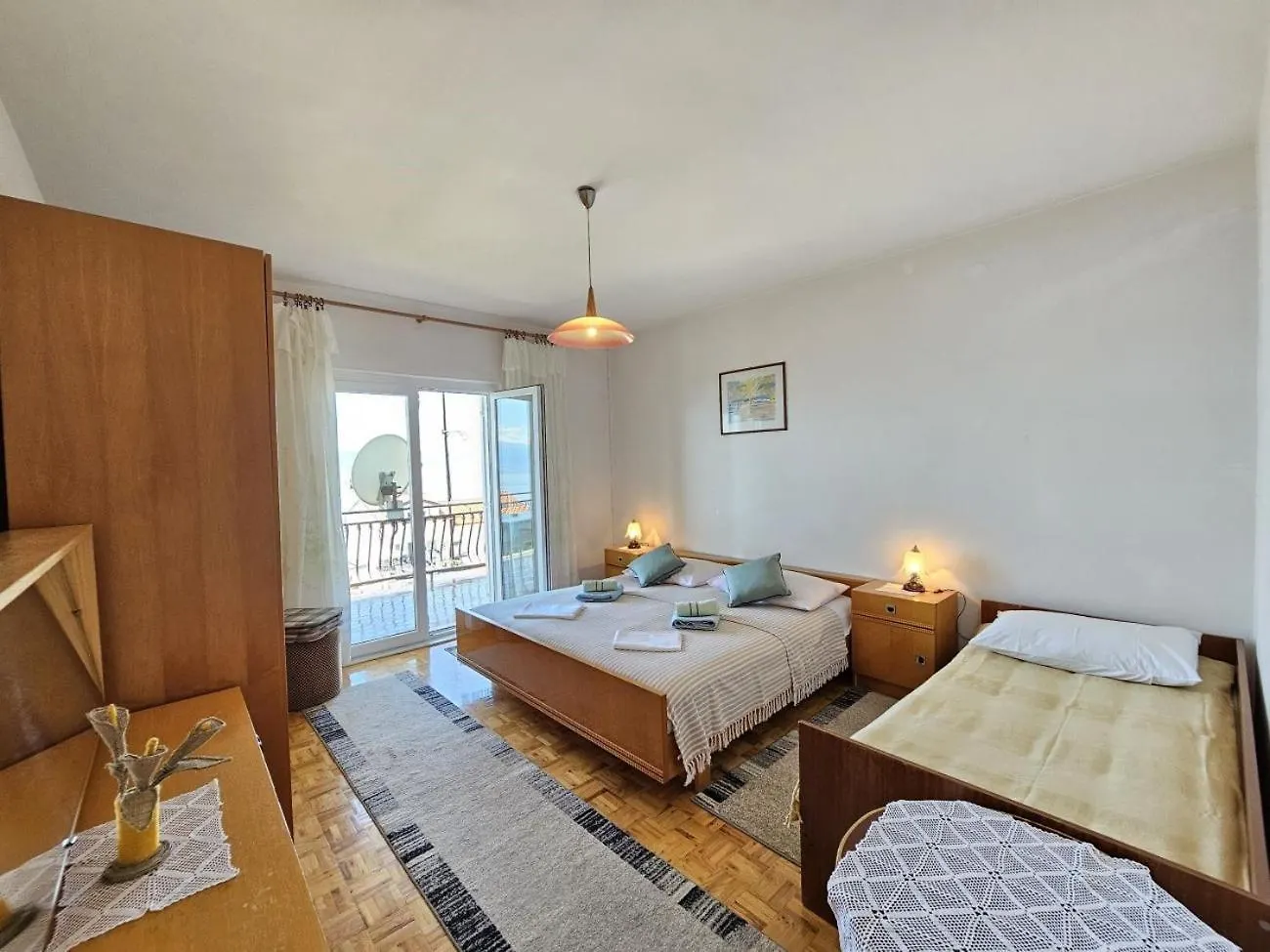 Leo Apt Nv - Apartment For 6-7 Persons With Balcony Novi Vinodolski Kroatien